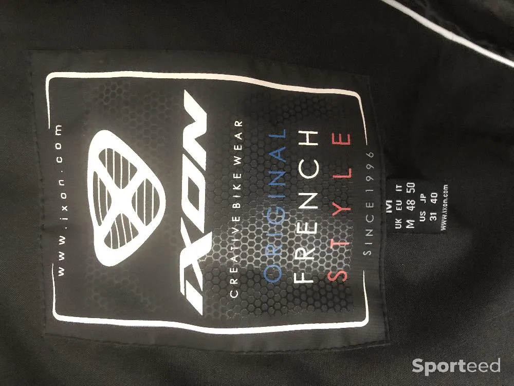 Blouson moto Ixon neuf Ajouté le : 02/08/2023